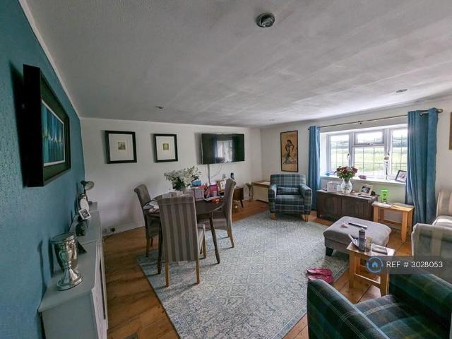 Apartment for rent in Wellington, Somerset