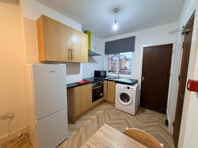 Flat for rent in Highfields, Old Wharf
