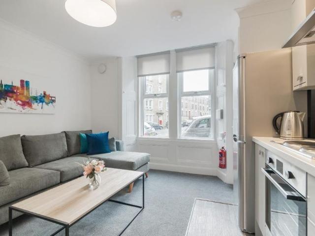 Apartment for rent in West End, Scotland