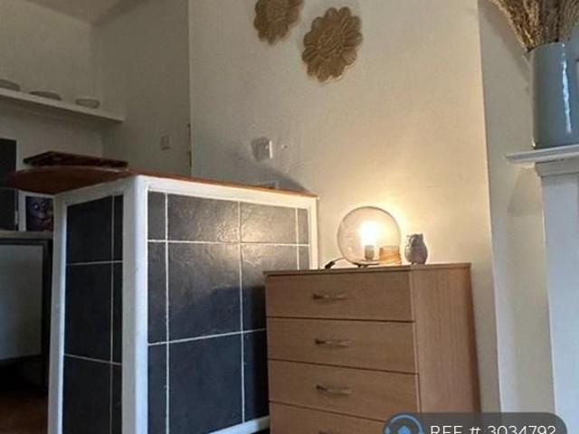 Apartment for rent in Tynecastle, Gorgie