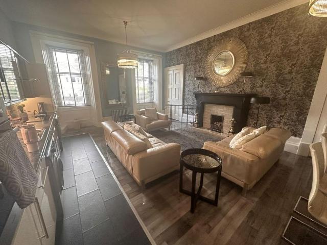 Apartment for rent in Williamsburgh, Paisley