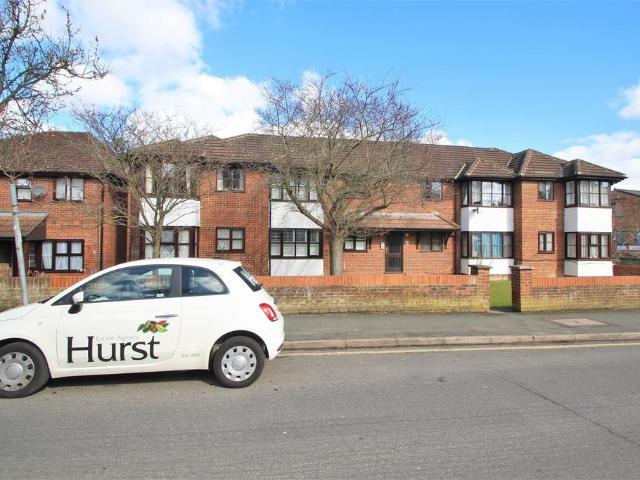 Flat for rent in Cressex, Buckinghamshire