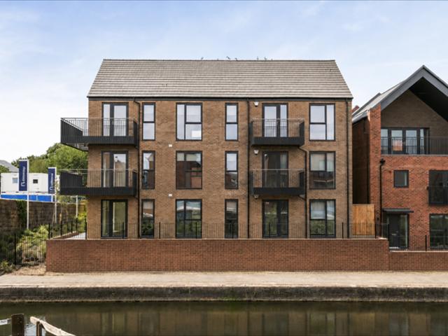 Flat for rent in Black Friars, Old Wharf