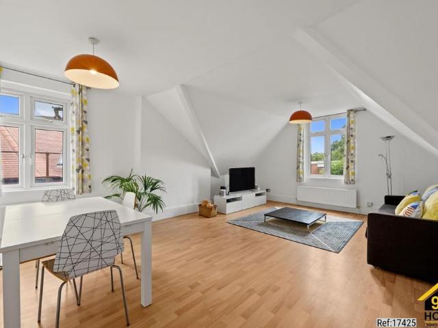 Apartment for rent in London Borough of Croydon, Waddon