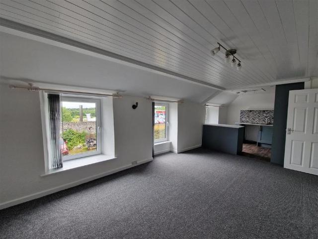 Apartment for rent in Ferris Town, Penweathers