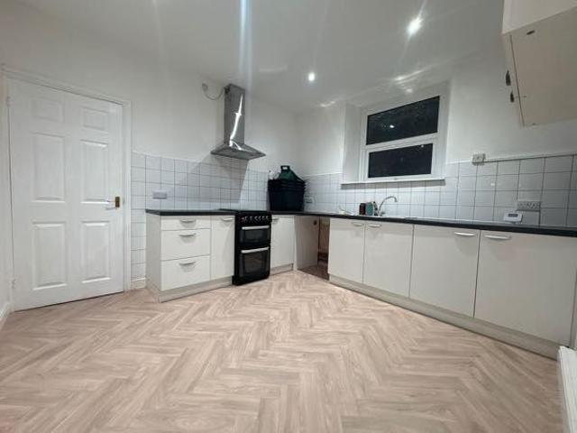 Flat for rent in St Illtyd, Llanhilleth