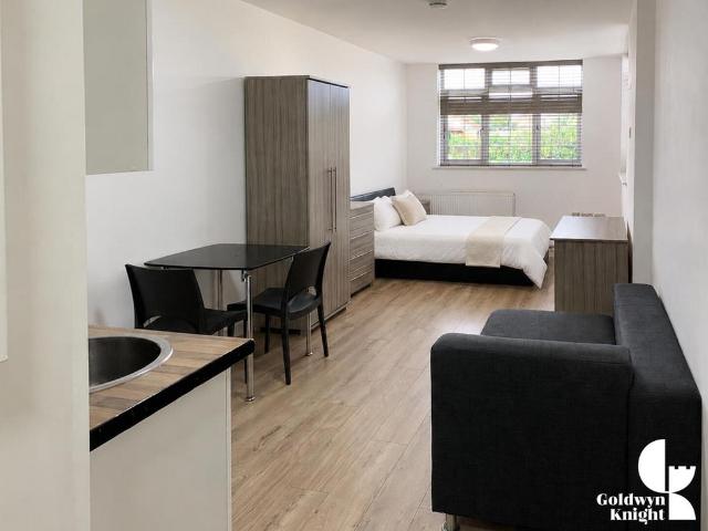 Flat for rent in Chadwell Heath, Greater London