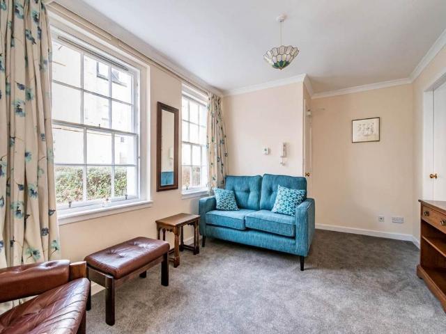 Apartment for rent in Southside, Scotland