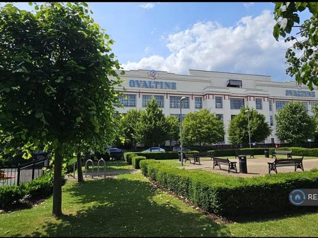 Flat for rent in Batchworth, Hertfordshire