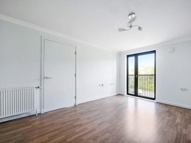 Apartment for rent in Oakbank, Firhill
