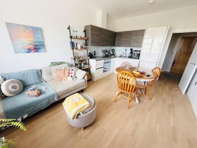 Apartment for rent in Elmdon, West Midlands