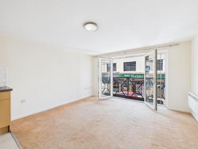 Apartment for rent in Farnborough, Hampshire