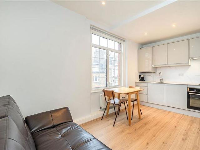 Apartment for rent in Paddington, Isle Of Man