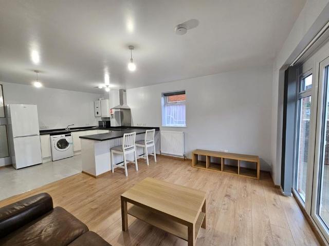 Apartment for rent in Bedford Place, Southampton