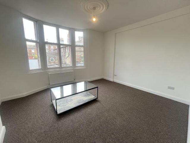 Apartment for rent in Kirkley, East Suffolk