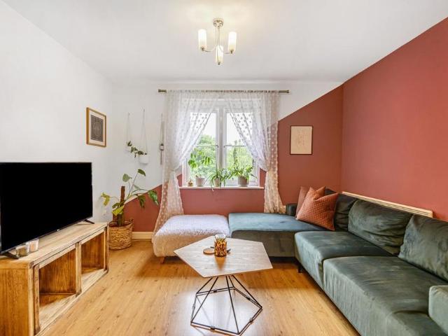 Apartment for rent in Horsell, Woking