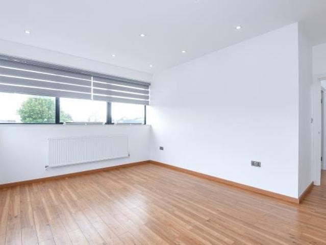 Apartment for rent in Deer Park, West Oxfordshire