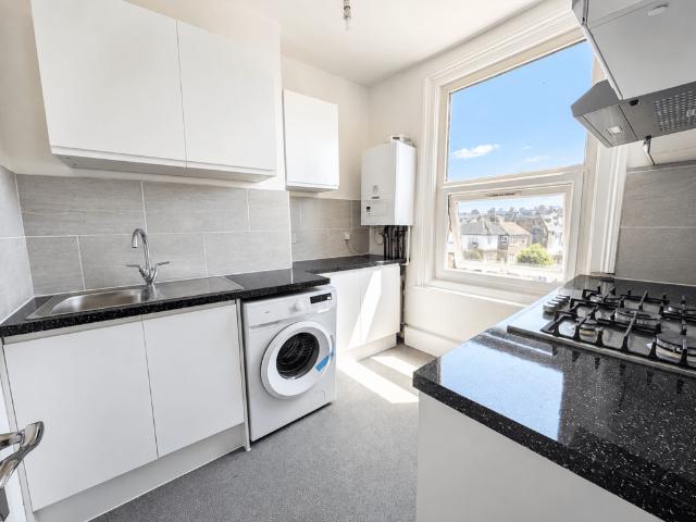 Flat for rent in Loughborough Junction, Greater London