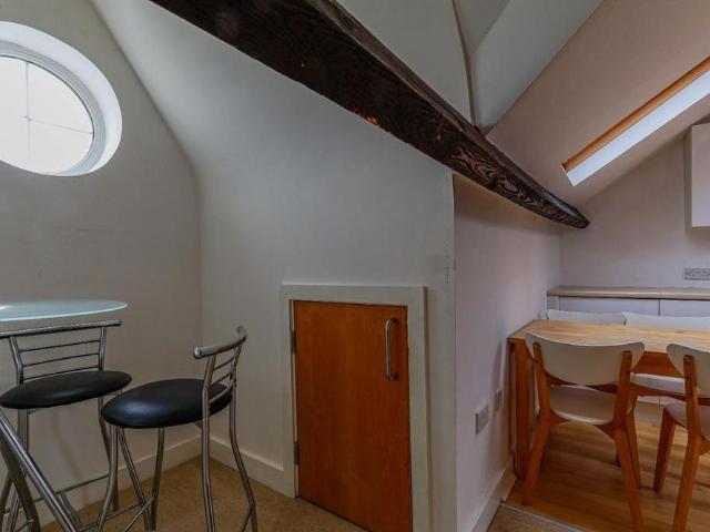 Apartment for rent in Barry Island, Barry