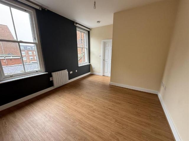 Apartment for rent in Goldthorn Hill, West Midlands