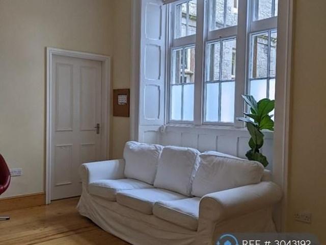 Apartment for rent in Llangoed, Wales