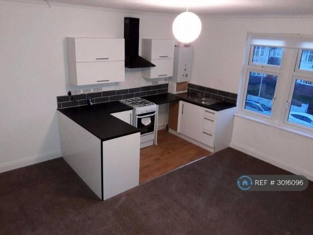 Flat for rent in New Brighton, Liscard