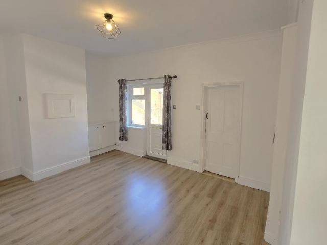 Flat for rent in High Field, York