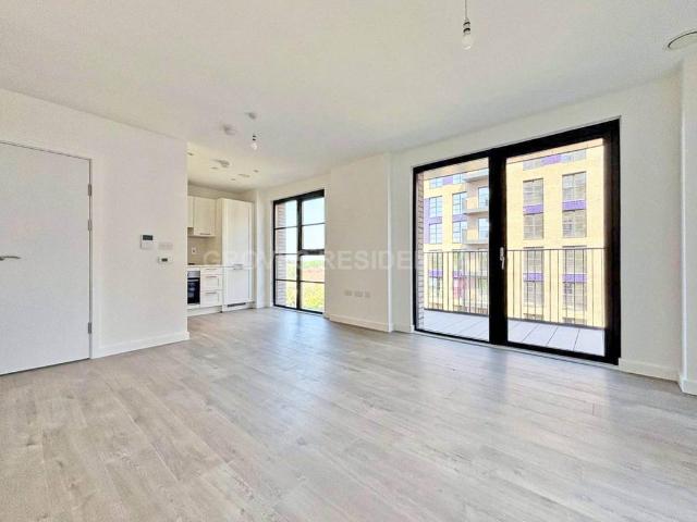 Flat for rent in New Malden, Greater London