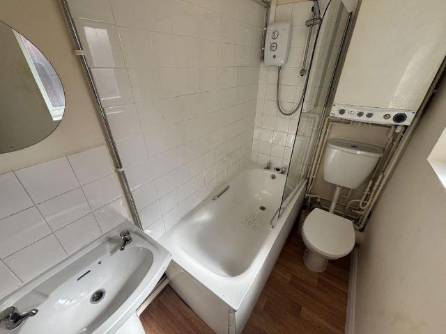Apartment for rent in Staniland, Boston