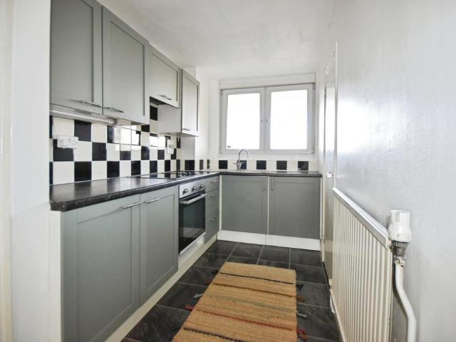 Flat for rent in London Borough of Hounslow, Greater London