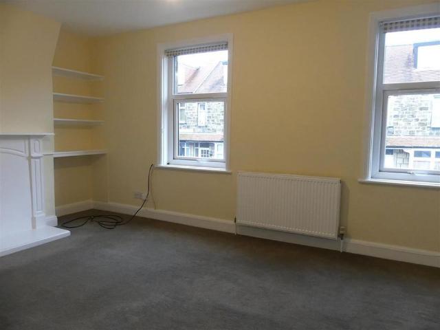 Apartment for rent in Middleton Estate, Bradford