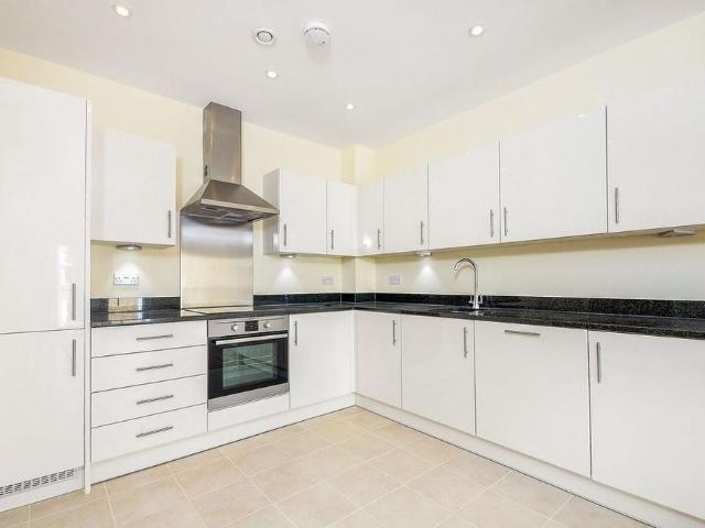 Apartment for rent in Hampton Wick, Greater London