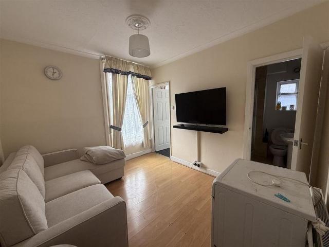 Apartment for rent in Dunstable, Isle Of Man