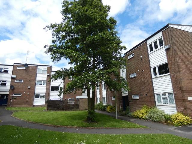 Flat for rent in Sutton Hill, Telford