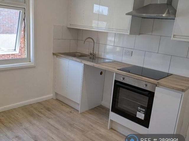 Apartment for rent in Ramsey and Parkeston, Dale Hill