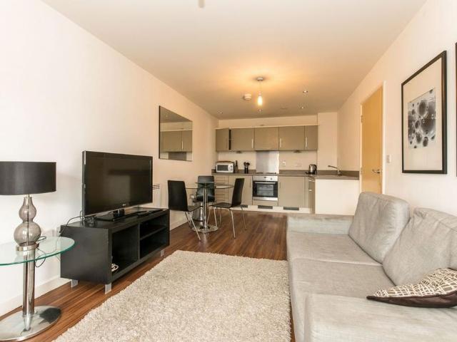 Apartment for rent in Horsell, Woking
