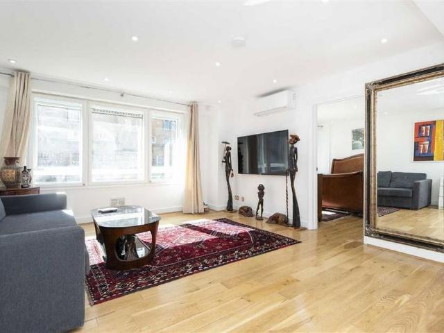 Apartment for rent in St. George in the East, Greater London