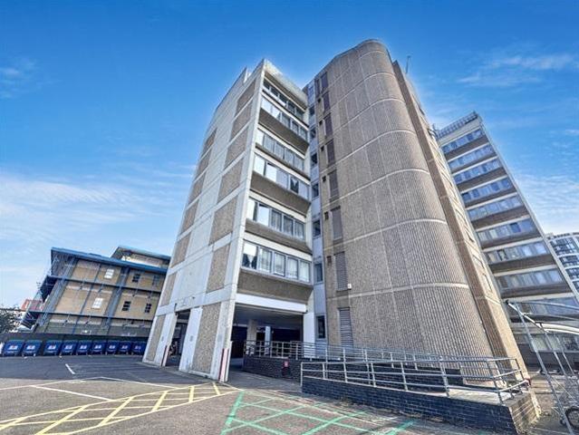 Flat for rent in Isle Of Man