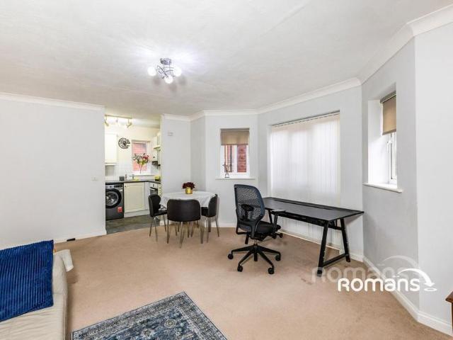 Apartment for rent in Newtown, Reading