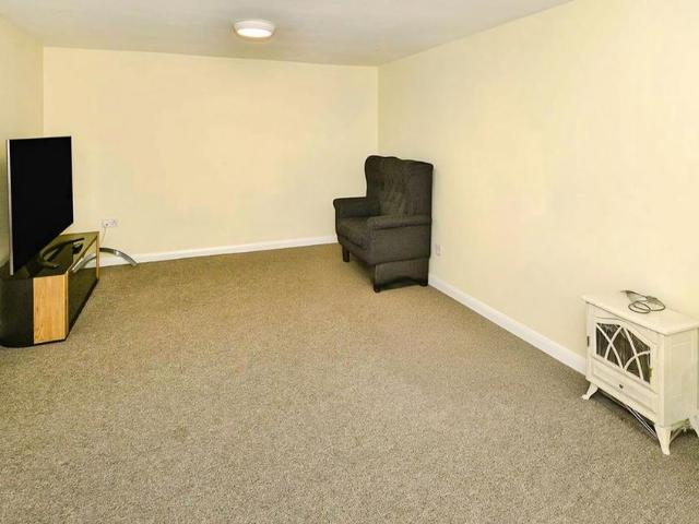 Apartment for rent in Tilmanstone, Ash