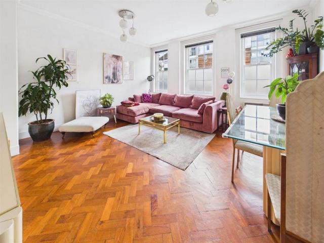 Apartment for rent in London Borough of Croydon, Purley