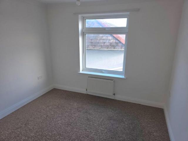 Apartment for rent in Weeks, Ryde
