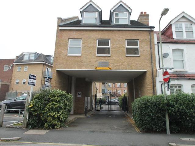 Flat for rent in Beckenham, Greater London