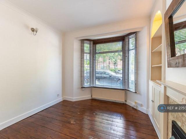 Apartment for rent in Battersea, Isle Of Man