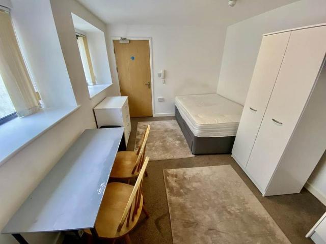 Apartment for rent in Mount Pleasant, Nangreaves