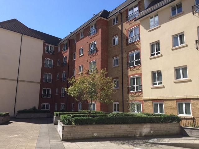 Flat for rent in Semilong, Northampton