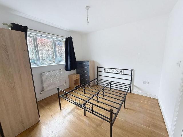 Apartment for rent in Fenton, Stoke-on-Trent