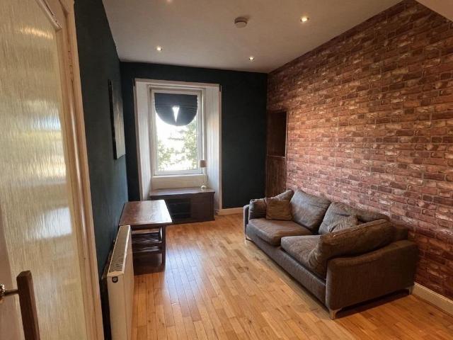 Apartment for rent in Lorne, Leith