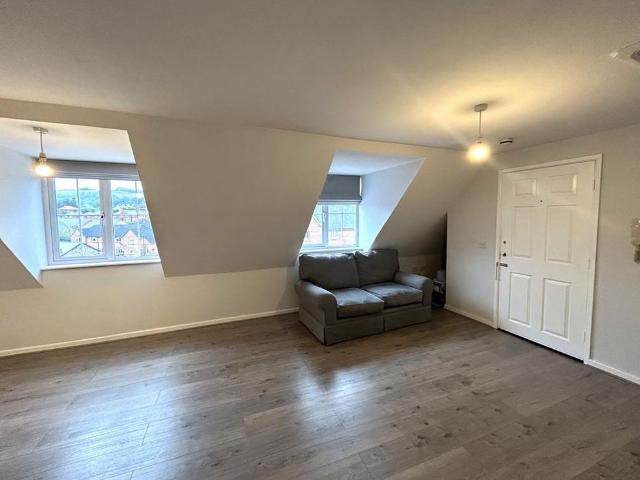 Apartment for rent in Penygloddfa, Newtown