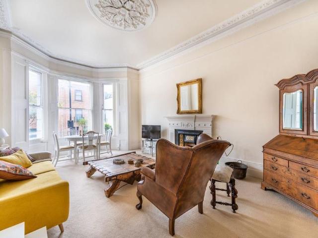 Apartment for rent in Notting Hill, Greater London